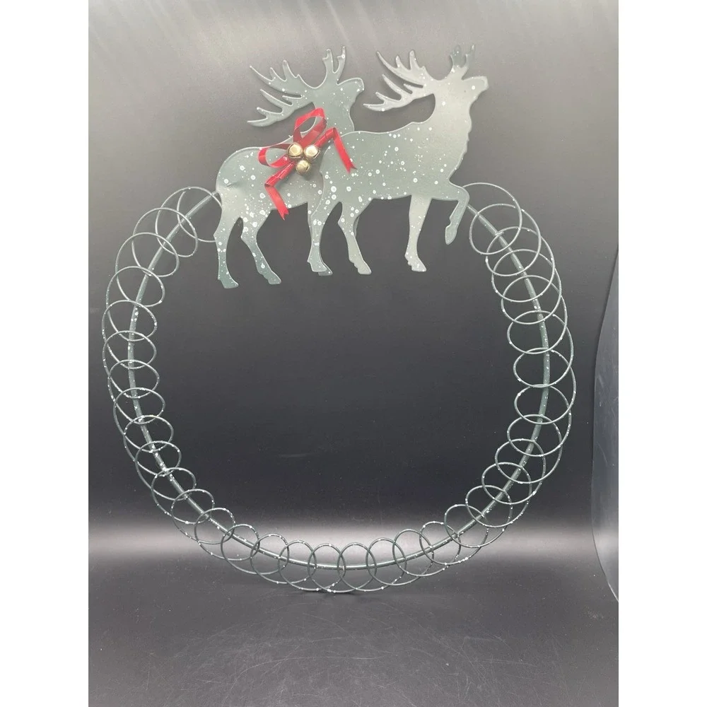 Vintage Green‎ Metal Wreath 10