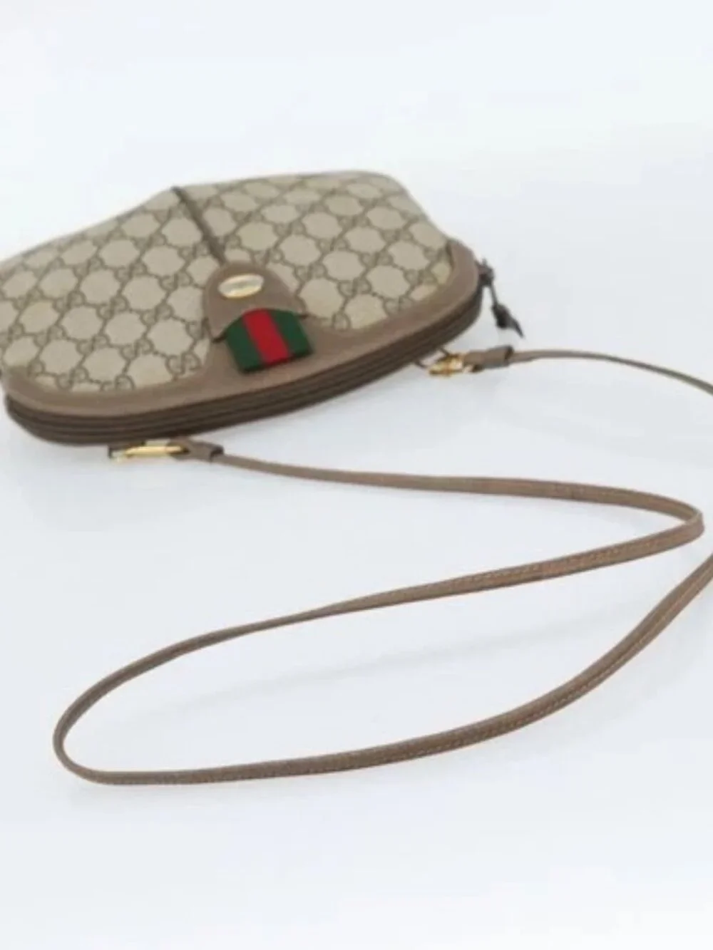 Gucci 53cm in	italy size