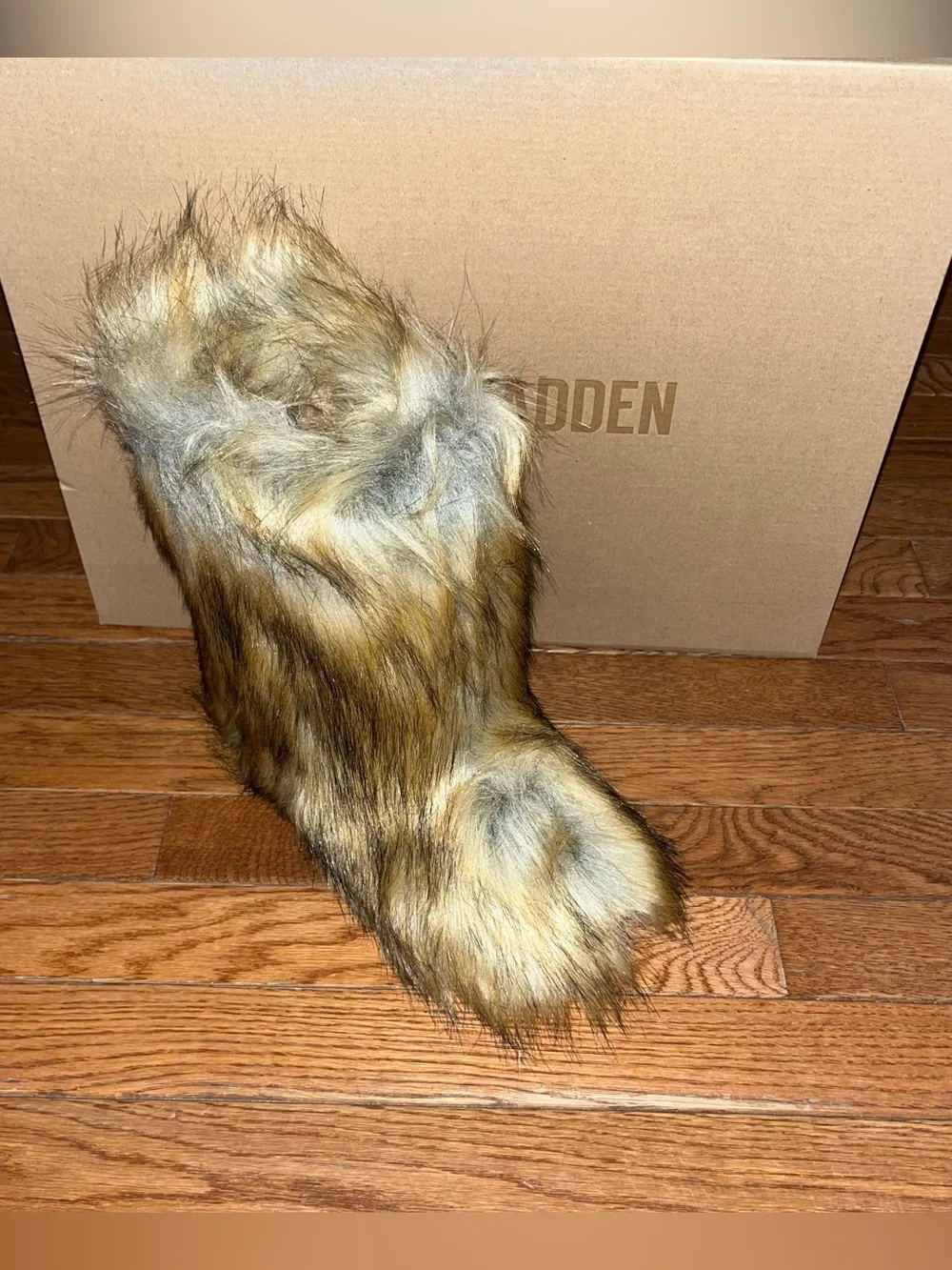 Steve Madden Beastie Faux Fur Bootie Tan & Brown Multicolored Women’s Size 7