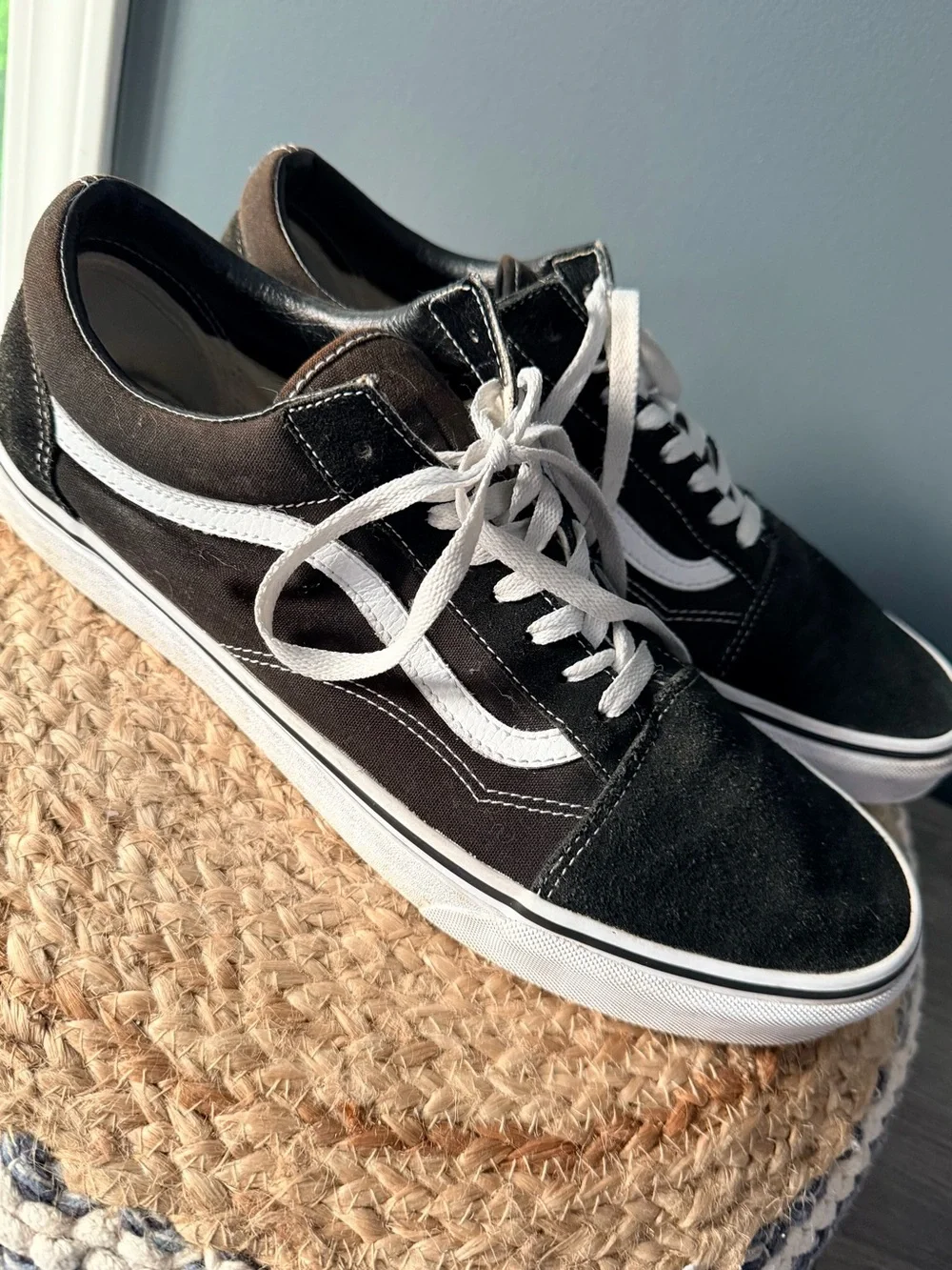 Vans black canvas