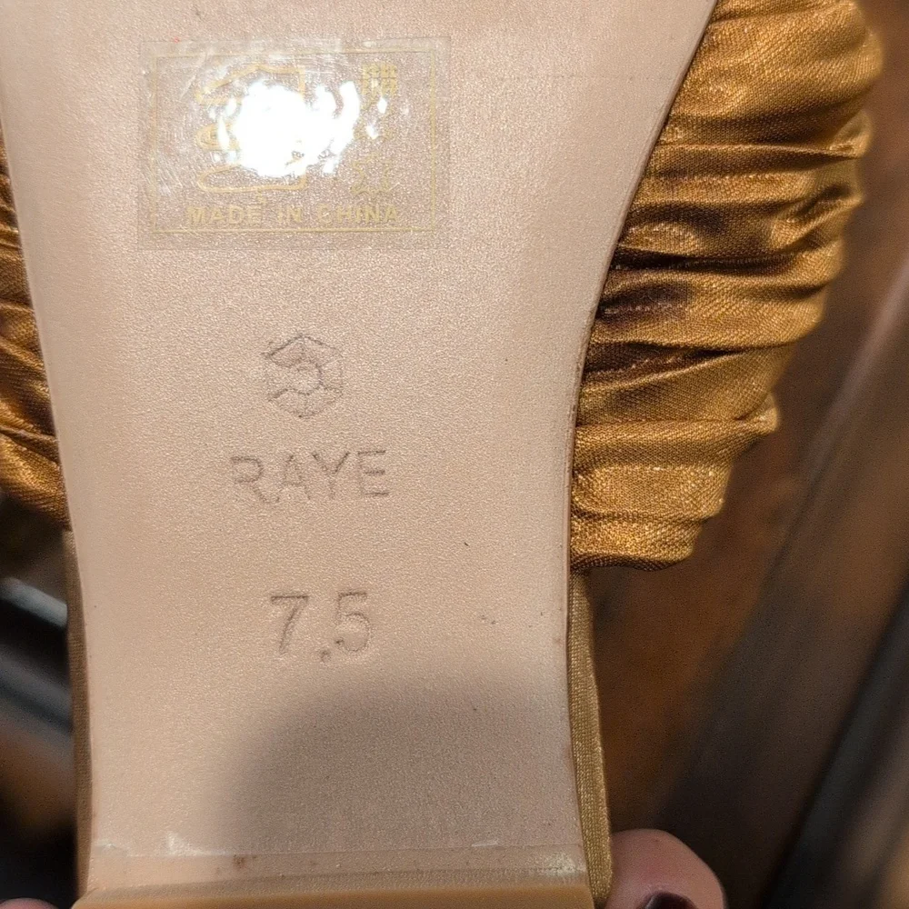 RAYE double strap